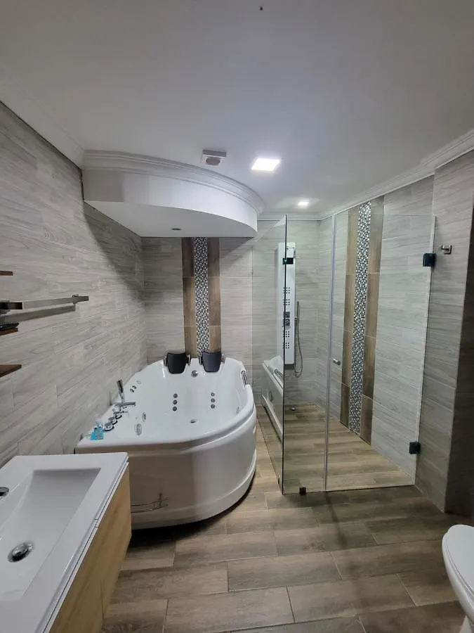 Departamento Duplex Con Suite Cuenca Apartman